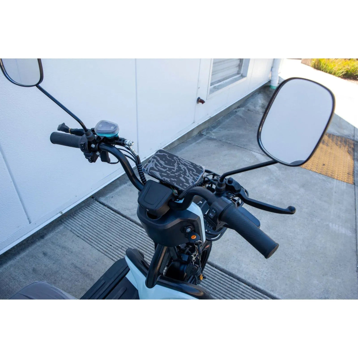 Pushpak 4000 Three - Passenger Fast Mobility Scooter - Pushpak - 2 Seater Electric Scooters